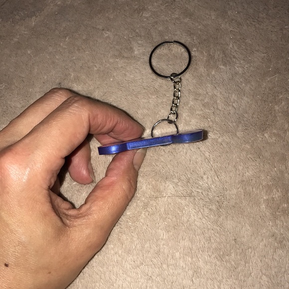 Unique Custom epoxy resin bone 🦴 keychain JENNIFER made by Jennifer 💕 - Picture 3 of 3